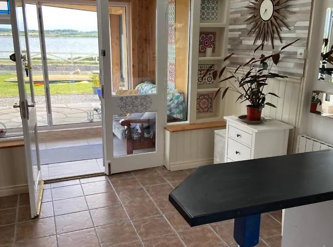 Attractive Cosy One Bedroom Ocean View On Bay Appartamento